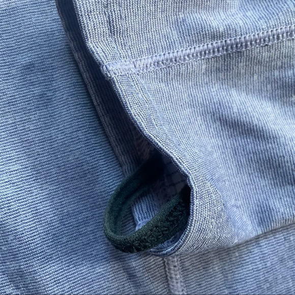 Patagonia AND Under Armour Bundle - Picture 6 of 10